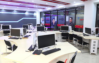 山西新華與中高職院校在計(jì)算機(jī)科技領(lǐng)域如何選擇？