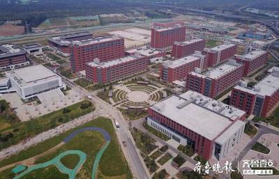 航拍透視 山東第一醫(yī)科大學(xué)濟(jì)南校區(qū)，一年建成的奇跡與電力系統(tǒng)安裝探秘